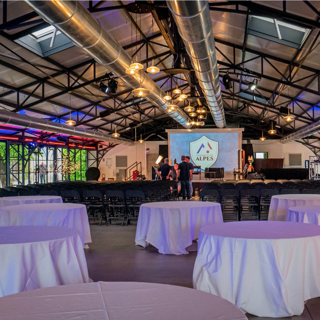 placeholder image sq